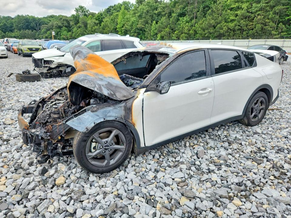 2025 Kia K4 VIN 3KPFT4DE7SE115882 COPART salvage auction — BURN, Ga - Bill Of Sale - Parts Only, sold $800 on 2026-07-09 (photo 1)