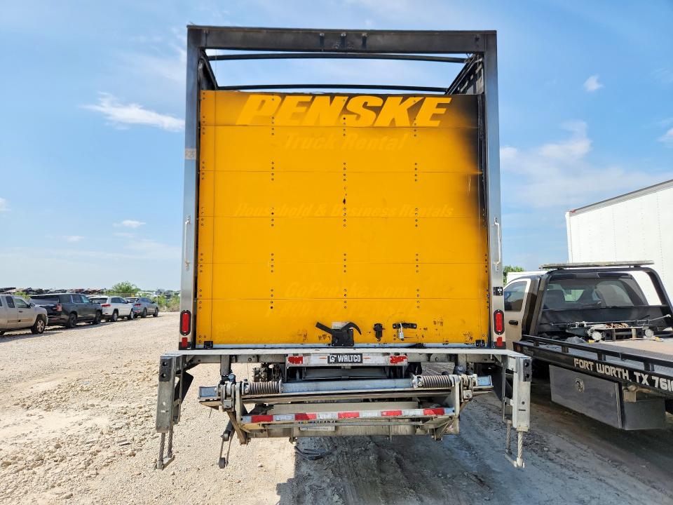 2024 Freightliner M2 106 VIN 3ALACWFC8RDUN4036 COPART salvage auction — BURN, AZ - CERT OF TITLE - SALVAGE, sold $10,900 on 2026-07-09 (photo 6)
