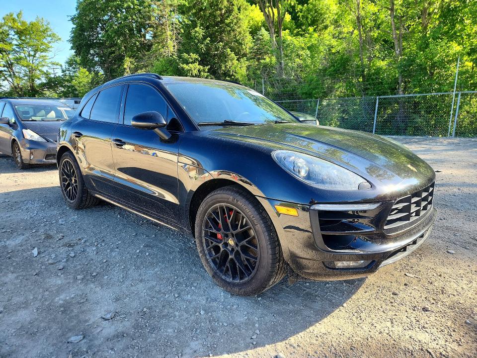 2017 Porsche Macan VIN WP1AG2A58HLB56026 COPART salvage auction — MINOR DENT/SCRATCHES, Oh - Cert Of Title-Salvage, sold $13,700 on 2026-07-15 (photo 4)