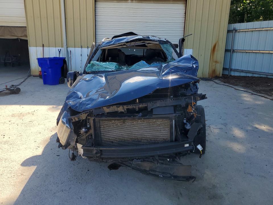 2025 Kia Telluride VIN 5XYP64GC2SG645802 COPART salvage auction — ROLLOVER, Nc - Dlr Only-Clean/Over 25% Damage, sold $1,850 on 2026-07-30 (photo 5)