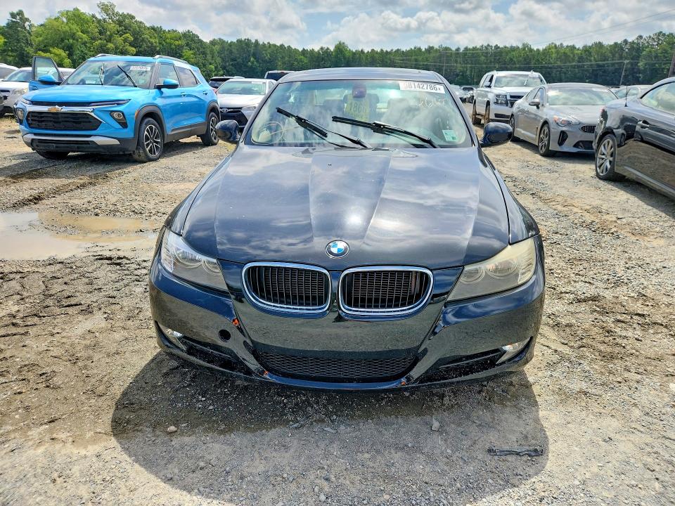 2011 BMW 3 series VIN WBAPH7C59BE461627 COPART salvage auction — WATER/FLOOD, LA - CERT OF TITLE-SALVAGE FLOOD, sold $325 on 2026-07-09 (photo 5)