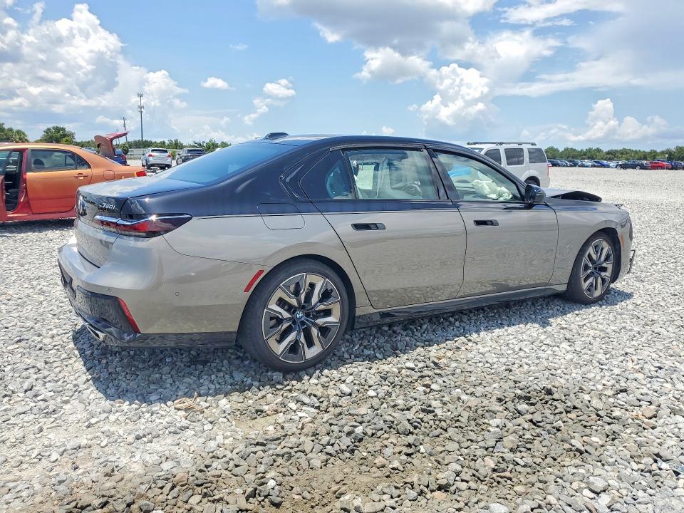 2023 BMW 7er VIN WBA33EJ02PCL76964 COPART salvage auction — FRONT END, Fl - Cert Of Title Slvg Rebuildable, sold $37,000 on 2026-07-07 (photo 3)