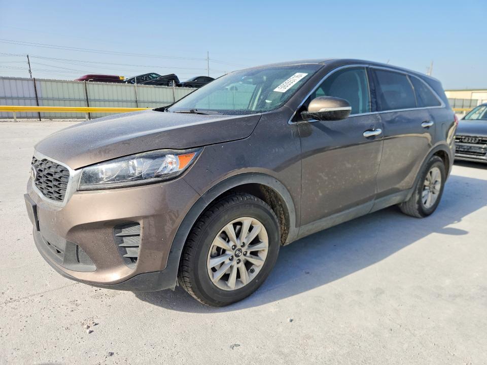 2019 Kia Sorento VIN 5XYPG4A56KG554880 COPART salvage auction — NORMAL WEAR, Tx - Certificate Of Title, sold $2,100 on 2026-07-31 (photo 1)