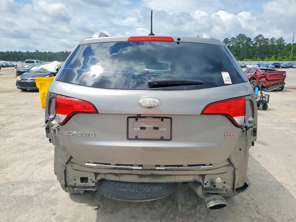 2014 Kia Sorento VIN 5XYKT4A63EG467425 COPART salvage auction — REAR END, Sc - Cert Of Title-Salvage, sold $875 on 2026-07-29 (photo 6)