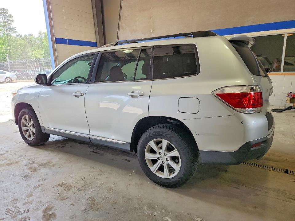 2012 Toyota Highlander VIN 5TDBK3EH3CS175170 COPART salvage auction — FRONT END, Va - Cert Of Title - Salvage, sold $3,500 on 2026-07-02 (photo 2)