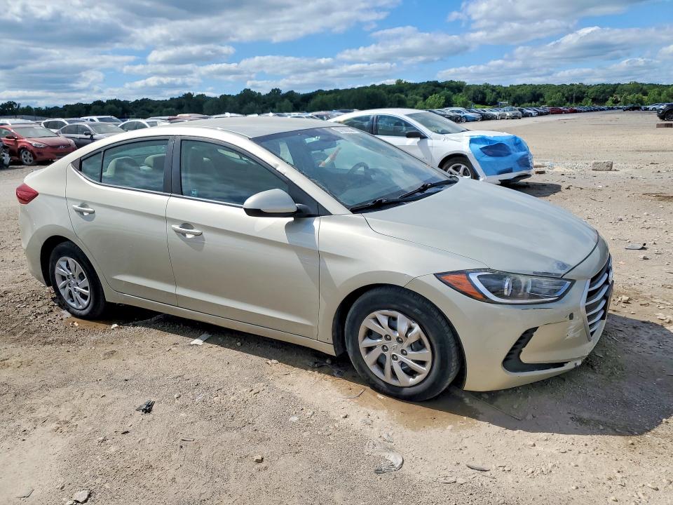 2017 Hyundai VIN 5NPD74LF6HH201937 COPART salvage auction — VANDALISM, FL - CERT OF TITLE SLVG REBUILDABLE, sold $2,150 on 2026-07-02 (photo 4)