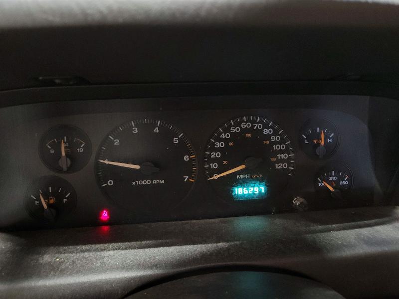 2003 Jeep Cherokee VIN 1J4GW48S63C524597 COPART salvage auction — FRONT END, Mn - Cert Of Title-Salvage, sold $500 on 2026-07-02 (photo 9)