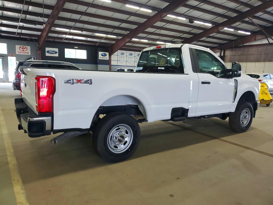 2023 Ford F-250 super duty VIN 1FTBF2BA4PEE00455 COPART salvage auction — WATER/FLOOD, FL - CERT OF TITLE SLVG REBUILDABLE (P), sold $13,000 on 2026-07-30 (photo 3)