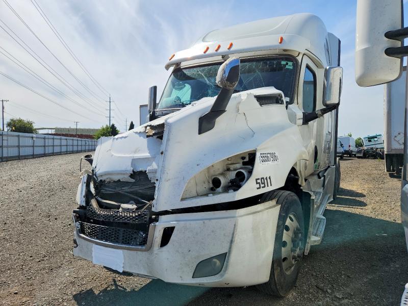 2018 Freightliner Cascadia 126 VIN 3AKJHHDR5JSJW2157 COPART salvage auction — FRONT END, TN - SALVAGE CERTIFICATE, sold $4,000 on 2026-09-11 (photo 2)
