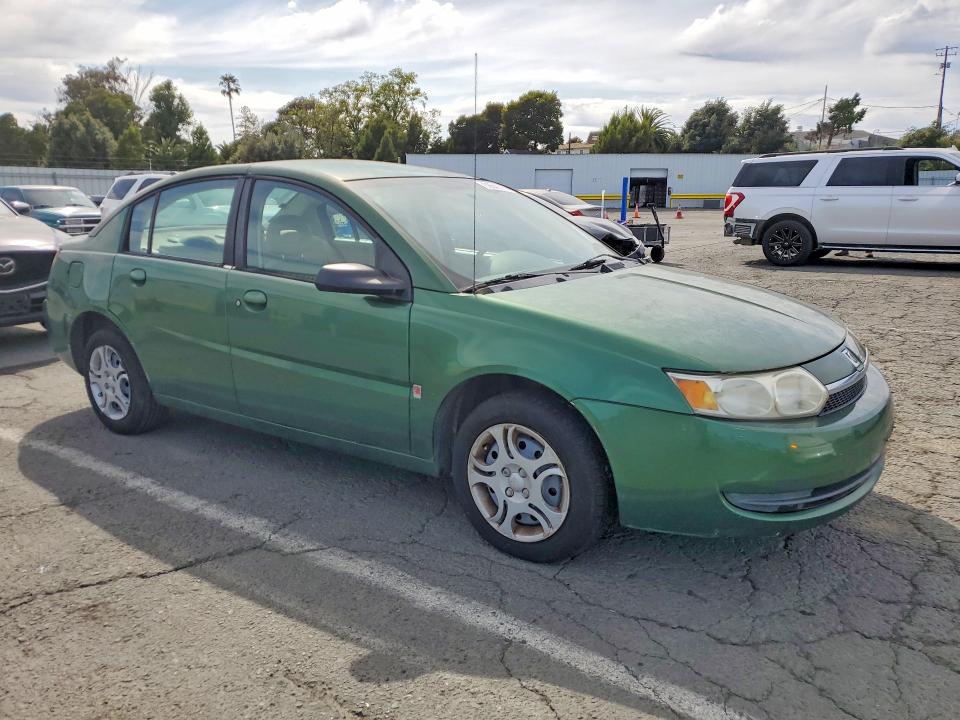 2004 Saturn Ion VIN 1G8AJ52F24Z216797 COPART salvage auction — MINOR DENT/SCRATCHES, Ca - Dis/Dlr/Exp App For Dup Clean, sold $150 on 2026-07-31 (photo 4)