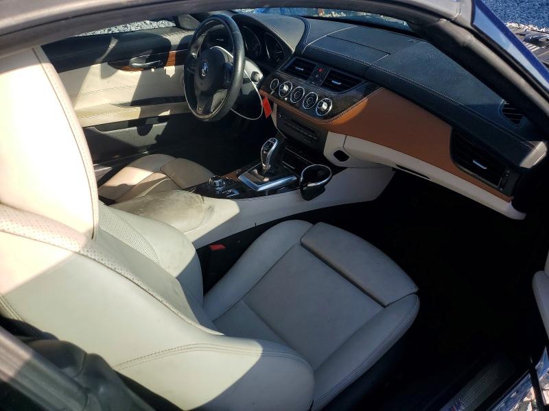 2016 BMW Z4 VIN WBALM7C50GJ799426 COPART salvage auction — REAR END, FL - CERT OF TITLE SLVG REBUILDABLE, sold $6,900 on 2026-07-07 (photo 8)