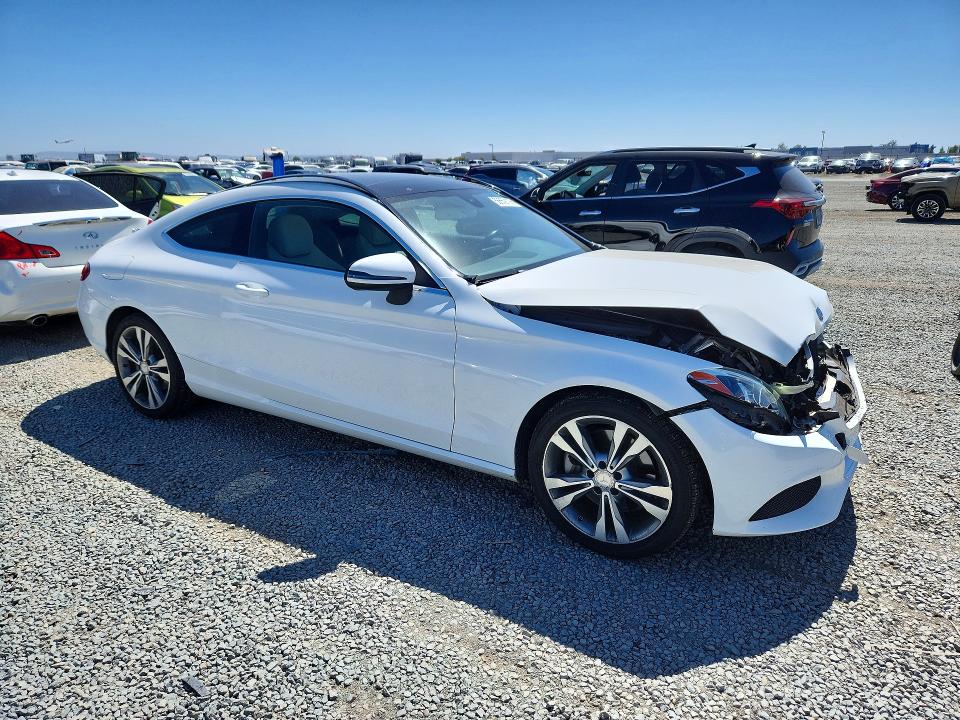 2017 Mercedes-benz C-klasse VIN WDDWJ4JB6HF430421 COPART salvage auction — FRONT END, Ca - Salvage Certificate, sold $3,550 on 2026-07-31 (photo 4)