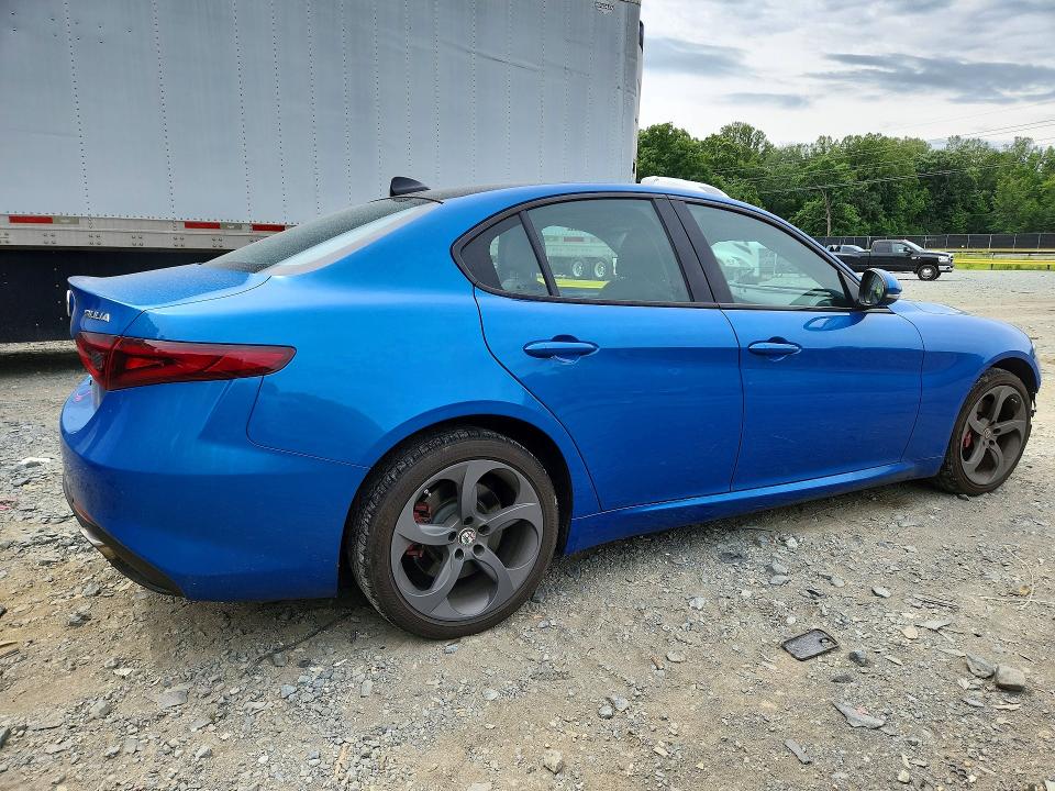 2018 Alfa romeo VIN ZARFAEDNXJ7573383 COPART salvage auction — FRONT END, MD - CERT OF SALVAGE > 75% DAMAGE, sold $6,600 on 2026-07-31 (photo 3)