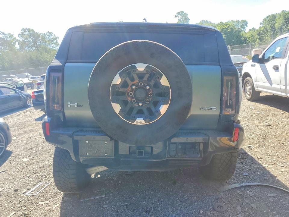 2024 Gmc VIN 1GKB0RDC8RU103453 COPART salvage auction — SIDE, Md - Cert Of Salvage > 75% Damage, sold $28,000 on 2026-07-10 (photo 6)