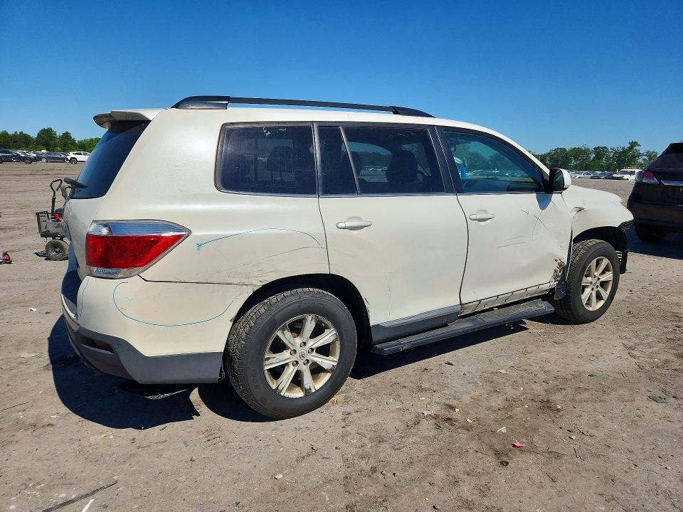 2013 Toyota Highlander VIN 5TDBK3EH5DS238741 COPART salvage auction — FRONT END, Va - Cert Of Title - Salvage, sold $3,050 on 2026-07-15 (photo 3)