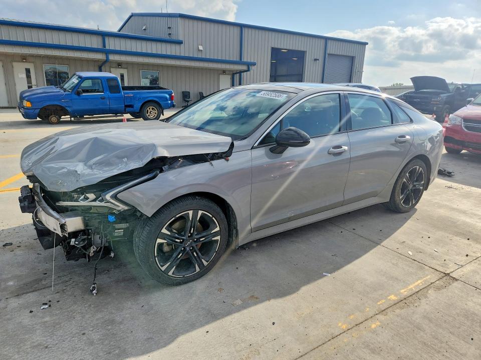 2023 Kia K5 VIN 5XXG64J25PG214365 — COPART salvage auction photo