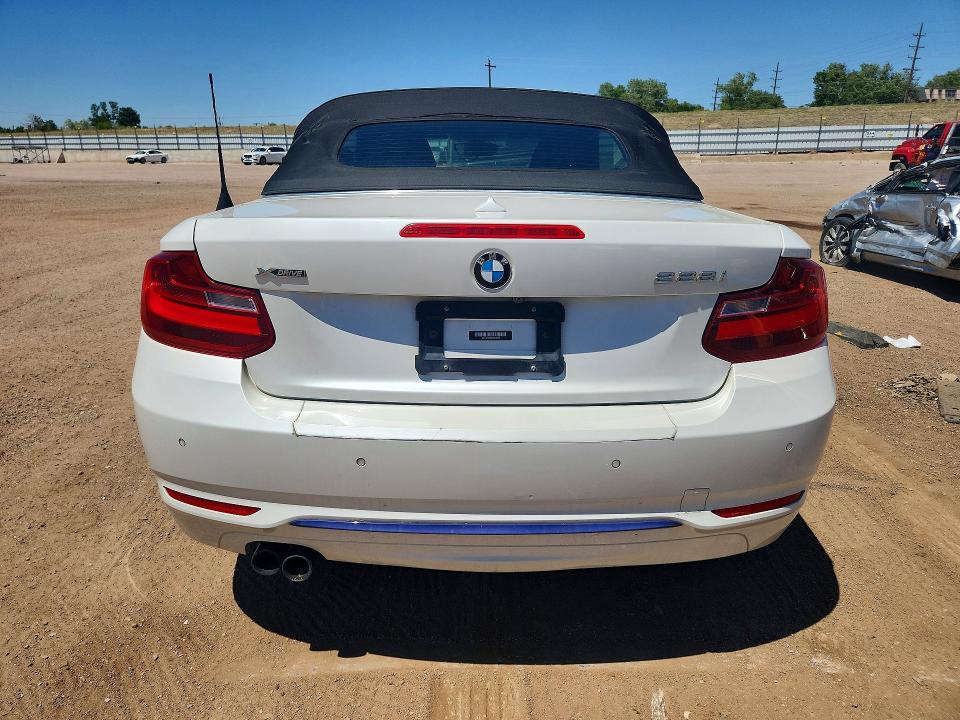 2015 BMW 2er VIN WBA1K7C55FV235128 COPART salvage auction — MINOR DENT/SCRATCHES, Co - Dis/Dlr/Exp Only Clean Title, sold $3,450 on 2026-07-13 (photo 6)