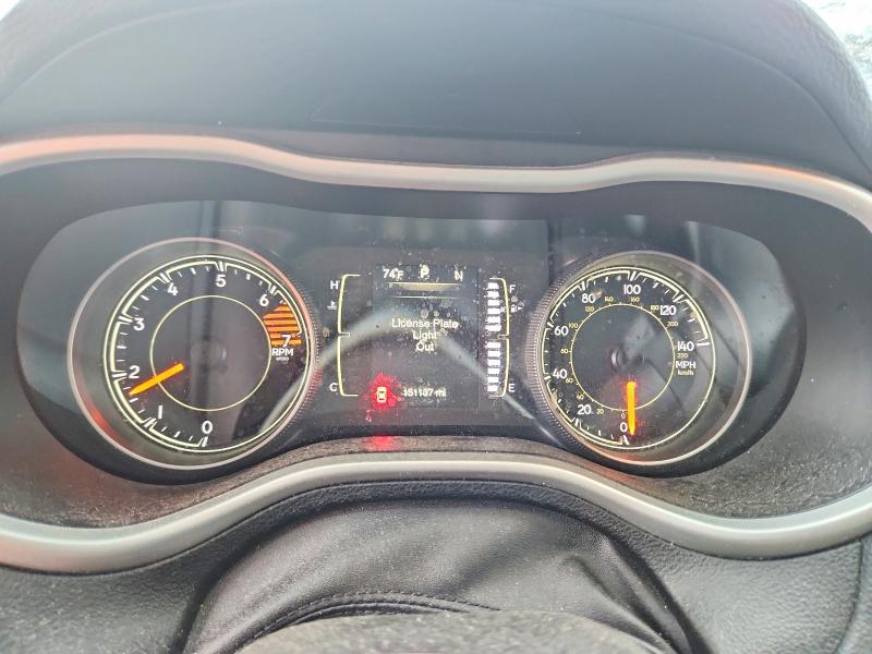 2016 Jeep Cherokee VIN 1C4PJLCB8GW136586 COPART salvage auction — HAIL, Wv - Salvage Certificate, sold $1,050 on 2026-07-22 (photo 9)