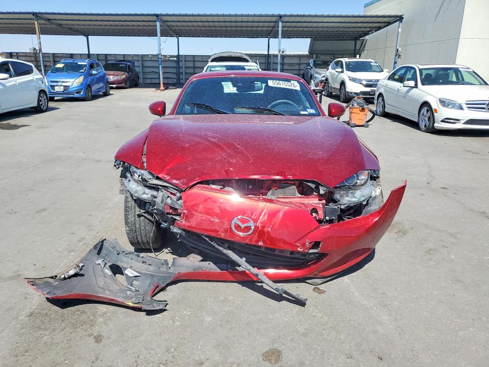 2022 Mazda Mx-5 VIN JM1NDAM77N0500610 COPART salvage auction — FRONT END, Tx - Salvage Vehicle Title, sold $500 on 2026-08-21 (photo 5)