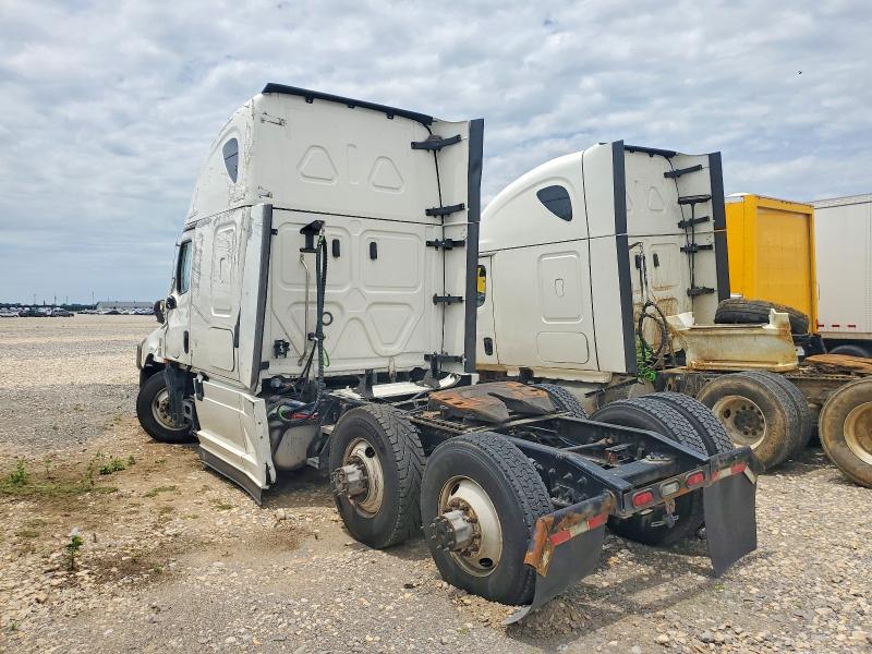 2023 Freightliner Cascadia 126 VIN 1FUJHHDR2PLNS9312 COPART salvage auction — SIDE, MO - SALVAGE CERTIFICATE OF TITLE, sold $7,200 on 2026-07-30 (photo 3)