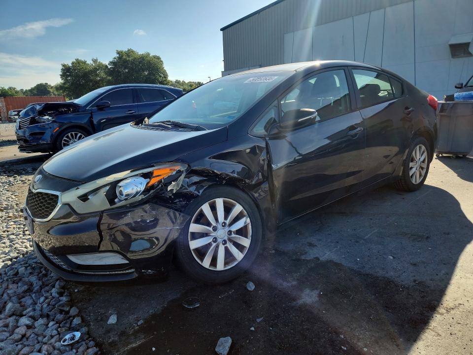 2014 Kia Forte VIN KNAFX4A61E5215975 COPART salvage auction — FRONT END, Fl - Cert Of Title Slvg Rebuildable, sold $425 on 2026-07-15 (photo 1)