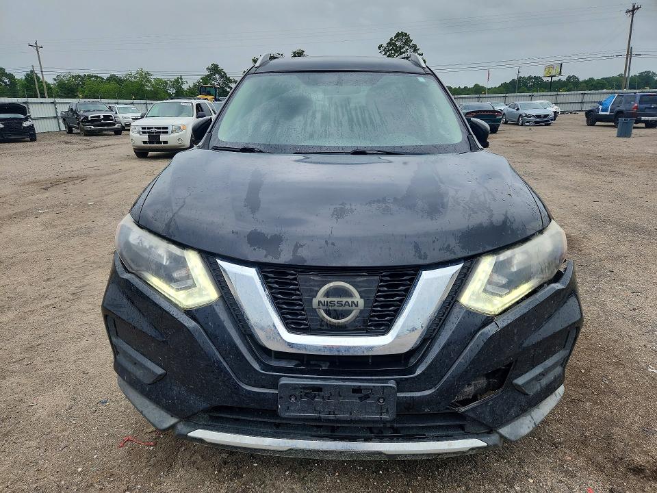 2017 Nissan Rogue VIN KNMAT2MT3HP614040 COPART salvage auction — FRONT END, FL - CERT OF TITLE SLVG REBUILDABLE, sold $1,050 on 2026-07-02 (photo 5)
