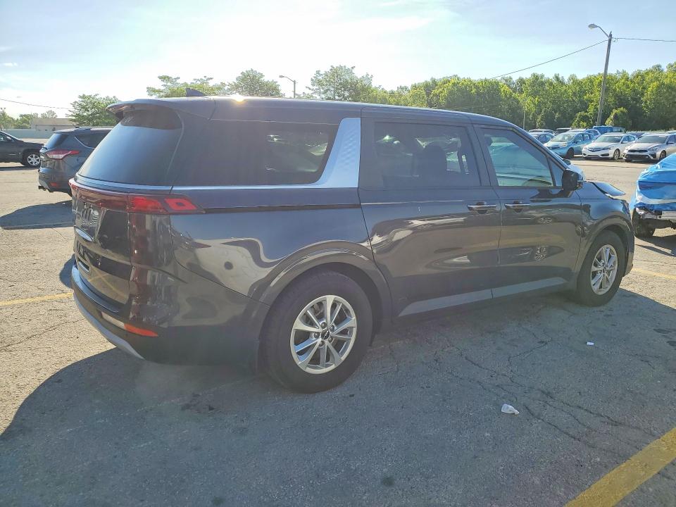 2022 Kia Carnival VIN KNDNB4H38N6171721 COPART salvage auction — FRONT END, KY - CERT OF TITLE-SALVAGE, sold $6,200 on 2026-07-27 (photo 3)