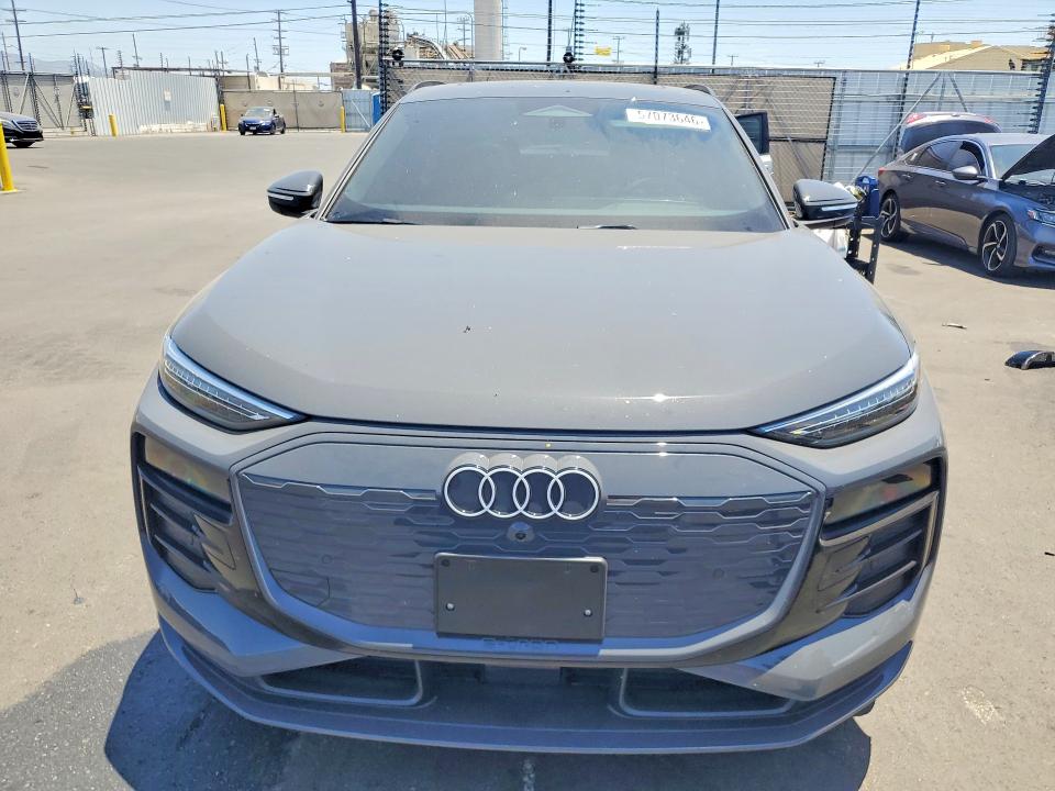 2025 Audi Q6 VIN WA124BGF8SA062840 COPART salvage auction — REAR END, Salvage Title, sold $25,500 on 2026-08-19 (photo 5)