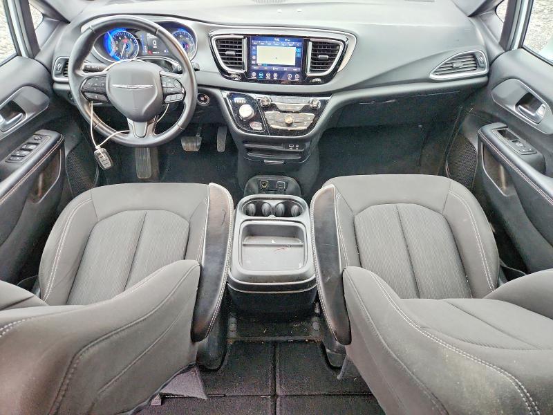 2018 Chrysler Pacifica VIN 2C4RC1FGXJR351854 COPART salvage auction — NORMAL WEAR, Oh - Certificate Of Title, sold $3,450 on 2026-07-16 (photo 8)