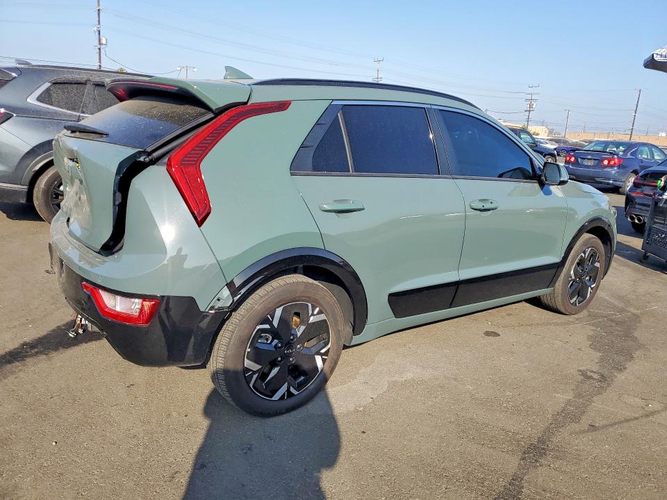 2025 Kia Niro VIN KNDCR3L17S5145342 COPART salvage auction — REAR END, Ca - Salvage Certificate, sold $10,900 on 2026-07-20 (photo 3)