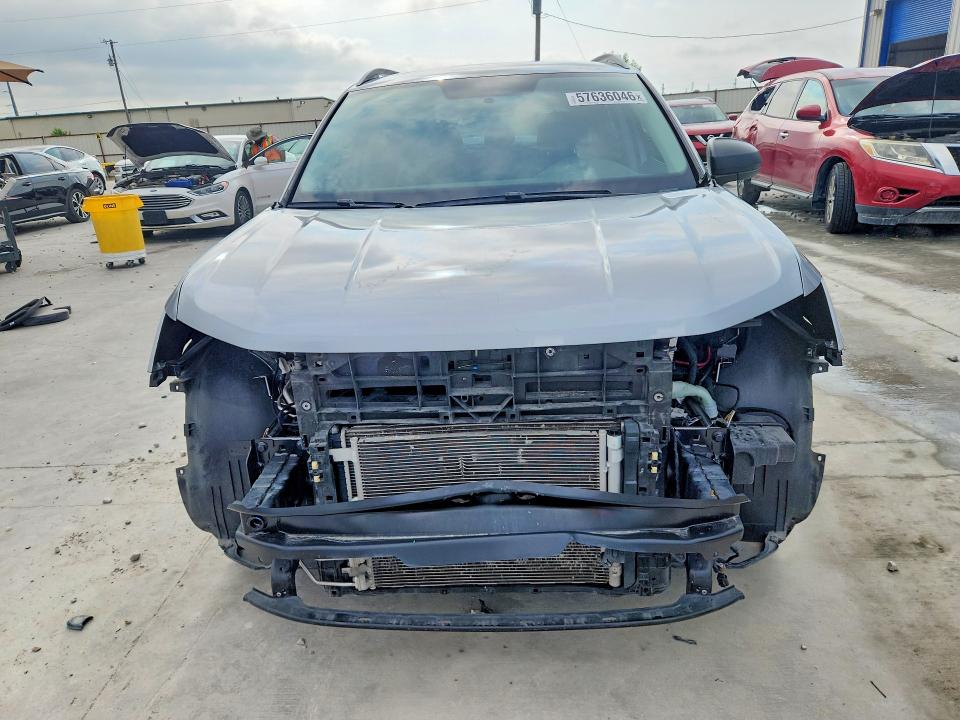 2022 Volkswagen Taos VIN 3VVCX7B25NM017463 COPART salvage auction — FRONT END, Tx - Salvage Vehicle Title, sold $4,100 on 2026-07-02 (photo 5)