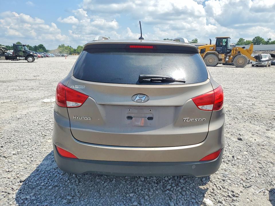 2013 Hyundai VIN KM8JU3AC2DU724754 COPART salvage auction — UNDERCARRIAGE, AL - CERT OF TITLE-SALVAGE TITLE (P), sold $1,650 on 2026-07-28 (photo 6)