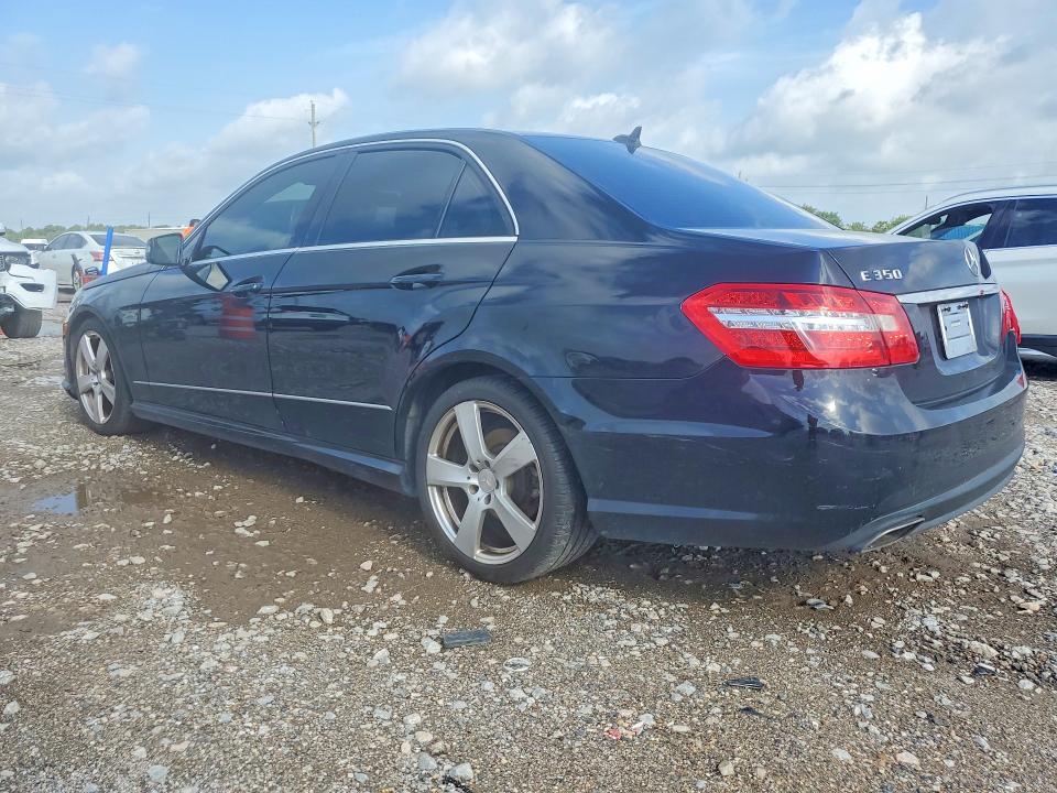 2010 Mercedes-benz E-klasse VIN WDDHF5GB8AA033237 COPART salvage auction — REAR END, TX - SALVAGE VEHICLE TITLE, sold $1,250 on 2026-07-30 (photo 2)