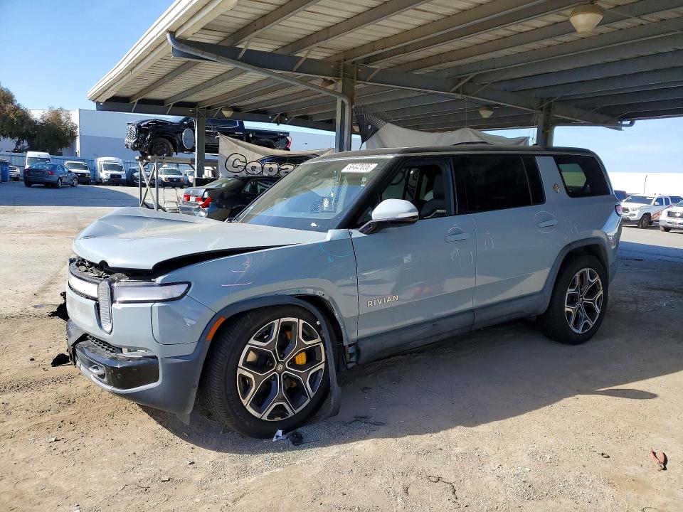 2023 Rivian R1s VIN 7PDSGABA2PN004010 COPART salvage auction — FRONT END, Ca - Salvage Certificate, sold $2,000 on 2026-07-21 (photo 1)