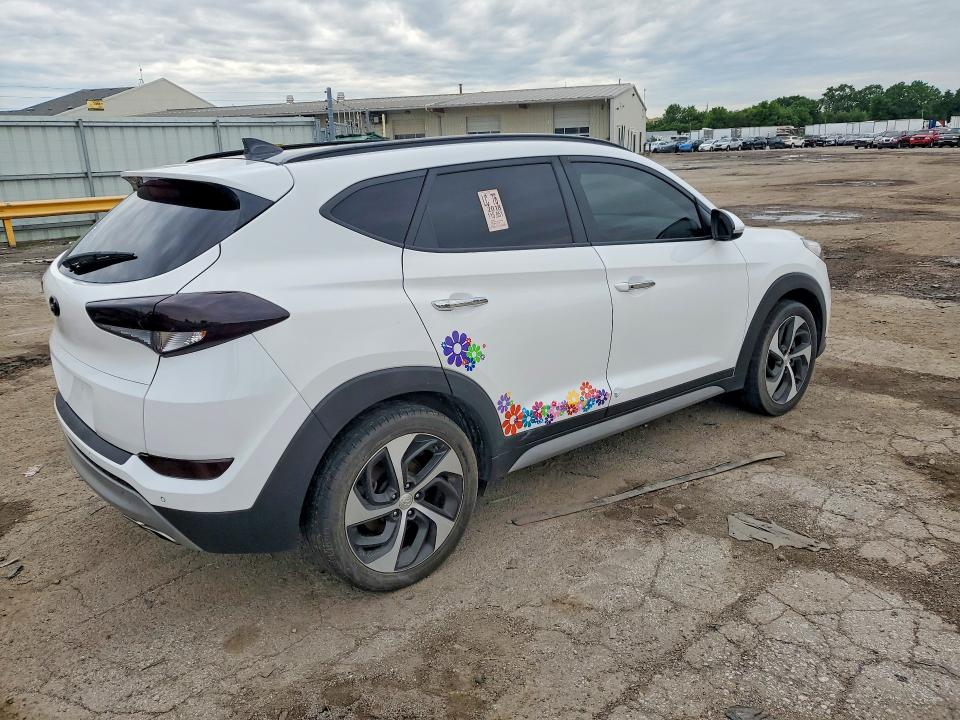 2018 Hyundai Tucson VIN KM8J33A2XJU802493 COPART salvage auction — MINOR DENT/SCRATCHES, Il - Certificate Of Title (P), sold $6,500 on 2026-07-23 (photo 3)