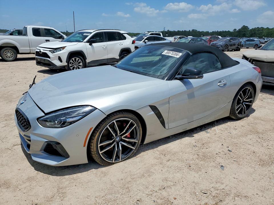 2021 BMW Z4 VIN WBAHF9C06MWX22560 COPART salvage auction — FRONT END, Md - Cert Of Salvage < 75% Damage, sold $17,400 on 2026-07-10 (photo 1)