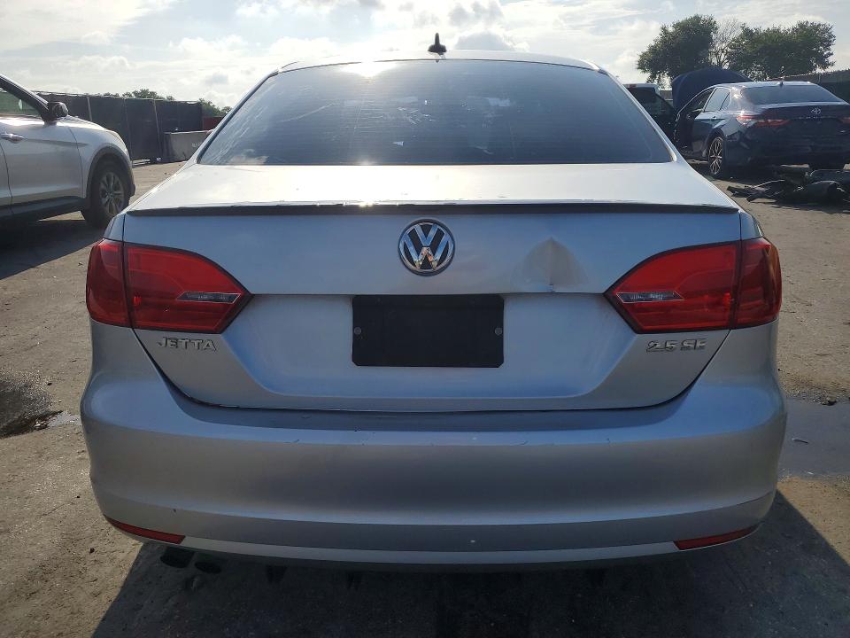2011 Volkswagen Jetta VIN 3VWDX7AJ4BM315720 COPART salvage auction — FRONT END, Fl - Cert Of Title Slvg Rebuildable, sold $525 on 2026-07-02 (photo 6)