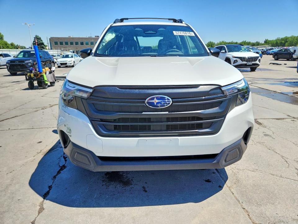 2025 Subaru Forester VIN JF2SLDAC5SH441855 COPART salvage auction — SIDE, Co - Salvage Title, sold $7,400 on 2026-08-03 (photo 5)