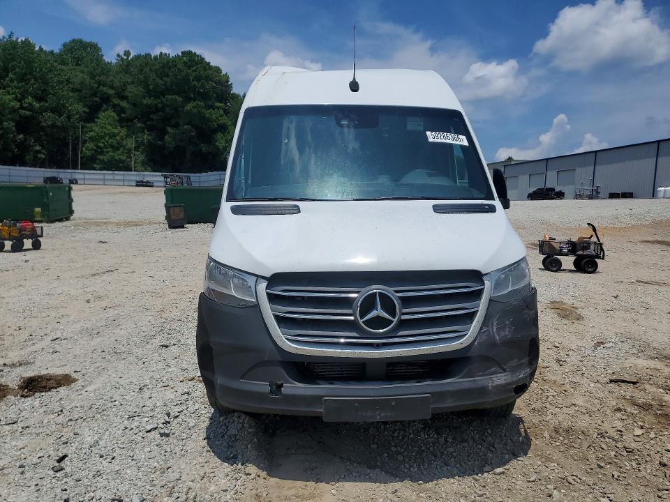 2022 Mercedes-benz Sprinter VIN W1Y4DDHY8NT082987 COPART salvage auction — ALL OVER, Il - Salvage Certificate, sold $2,900 on 2026-07-08 (photo 5)