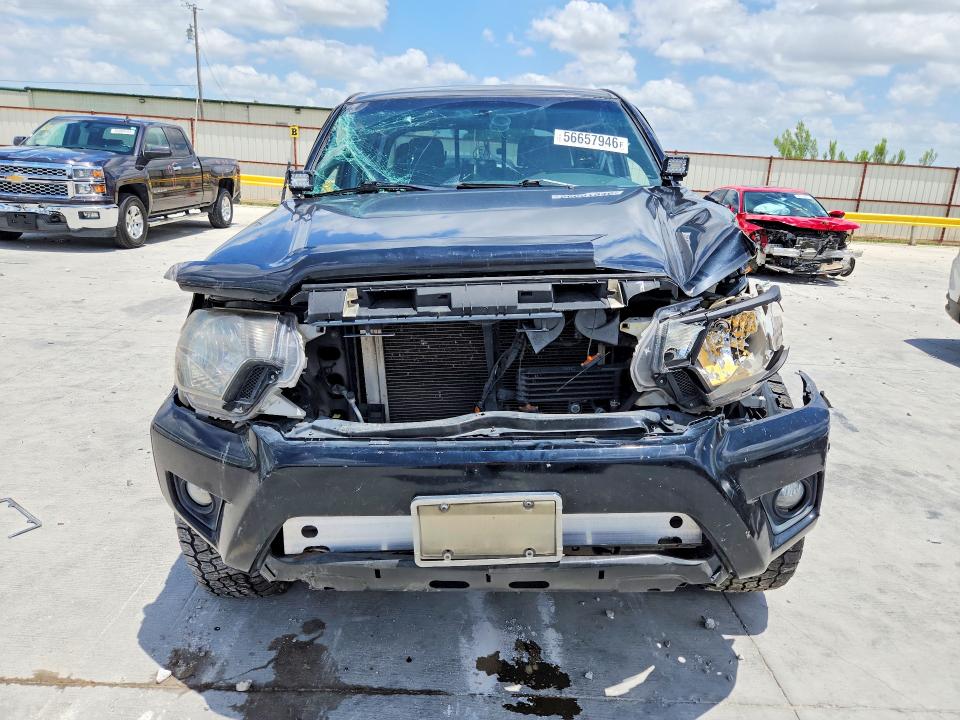 2015 Toyota Tacoma VIN 5TFJU4GN5FX081949 COPART salvage auction — SIDE, Tx - Salvage Vehicle Title, sold $2,550 on 2026-07-21 (photo 5)