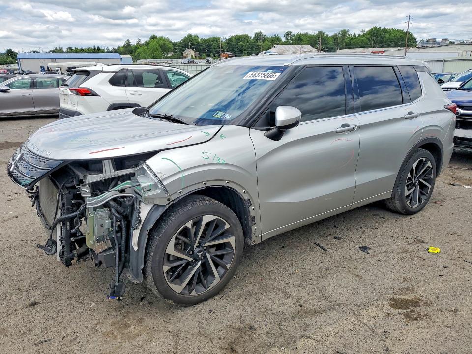 2024 Mitsubishi Outlander VIN JA4J4WA88RZ008317 COPART salvage auction — FRONT END, Pa - Certificate Of Salvage, sold $11,100 on 2026-07-07 (photo 1)
