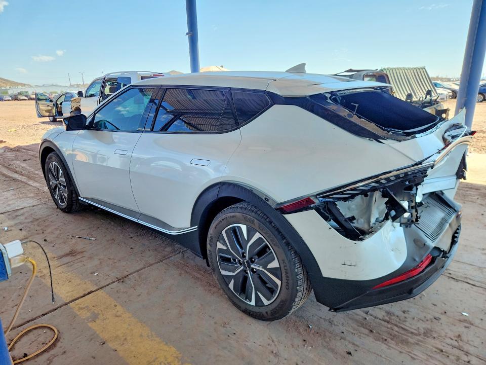 2024 Kia Ev6 VIN KNDC34LA8R5224844 COPART salvage auction — REAR END, Az - Cert Of Title - Salvage, sold $4,100 on 2026-07-28 (photo 2)
