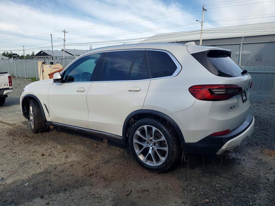 2019 BMW VIN 5UXCR6C58KLK80344 COPART salvage auction — UNDERCARRIAGE, Ns - Cert Of Reg - Non-Repairable, sold $18,000 on 2026-07-09 (photo 2)