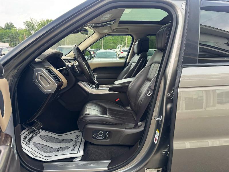 2018 Land rover Range rover sport VIN SALWV2SV5JA804394 COPART salvage auction — MINOR DENT/SCRATCHES, VA - CERTIFICATE OF TITLE (P), sold $15,200 on 2026-07-31 (photo 8)