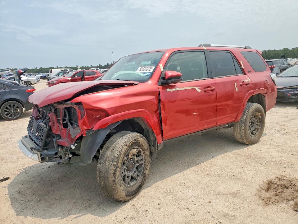 2021 Toyota 4runner VIN JTEEU5JR5M5240220 COPART salvage auction — FRONT END, Tx - Certificate Of Title (P), sold $7,500 on 2026-07-10 (photo 1)