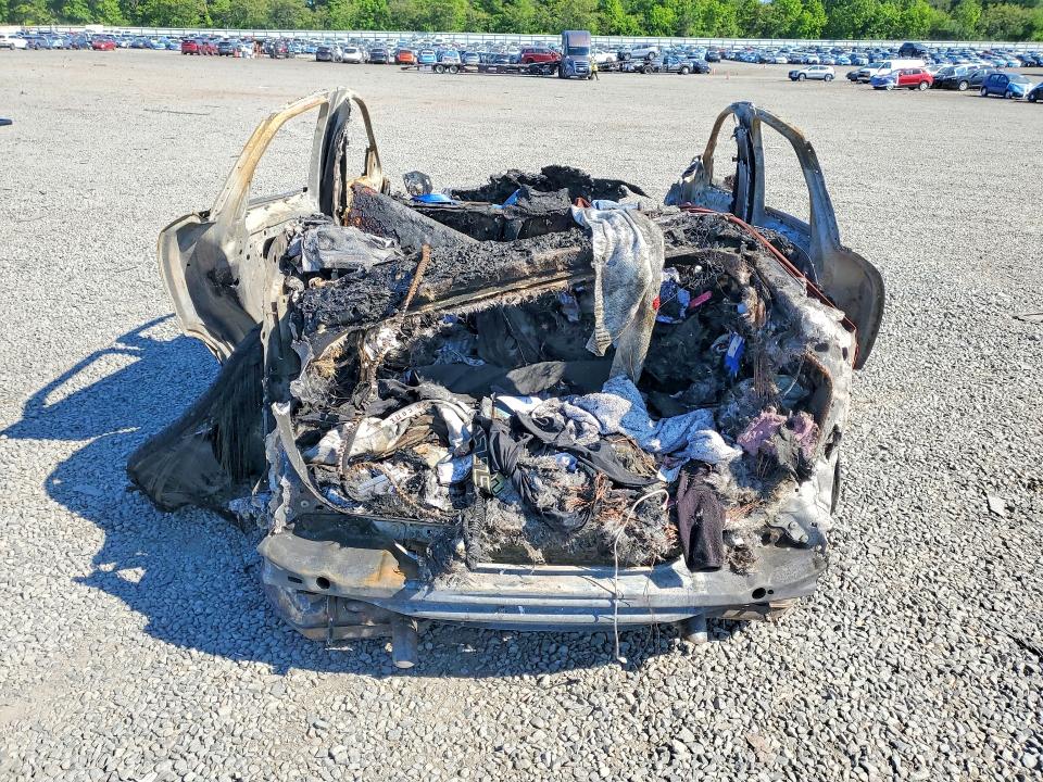 2022 Jaguar F-pace VIN SADCJ2EX3NA696399 COPART salvage auction — BURN, NJ - CERT OF TITLE-SALVAGE, sold $350 on 2026-07-24 (photo 6)