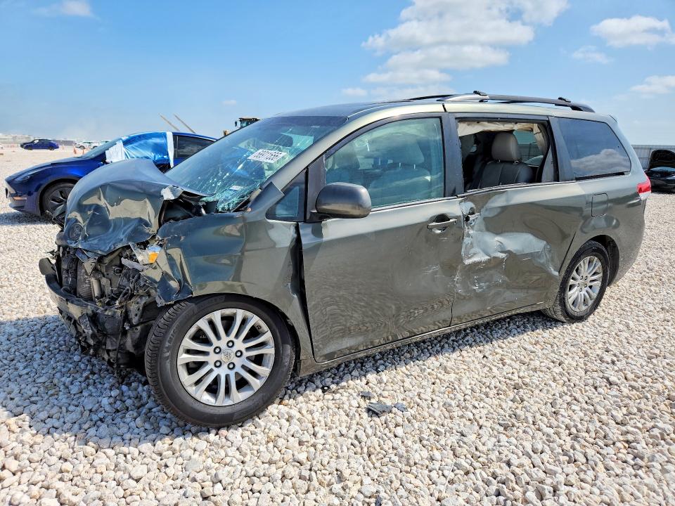 2012 Toyota VIN 5TDYK3DC5CS268496 COPART salvage auction — FRONT END, Tx - Salvage Vehicle Title, sold $725 on 2026-07-23 (photo 1)