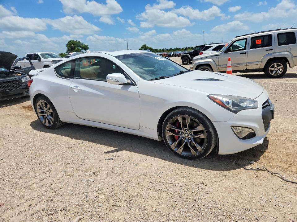 2016 Hyundai VIN KMHHU6KJXGU131404 COPART salvage auction — WATER/FLOOD, Tx - Salvage Title-Flood Damage, sold $3,950 on 2026-07-15 (photo 4)