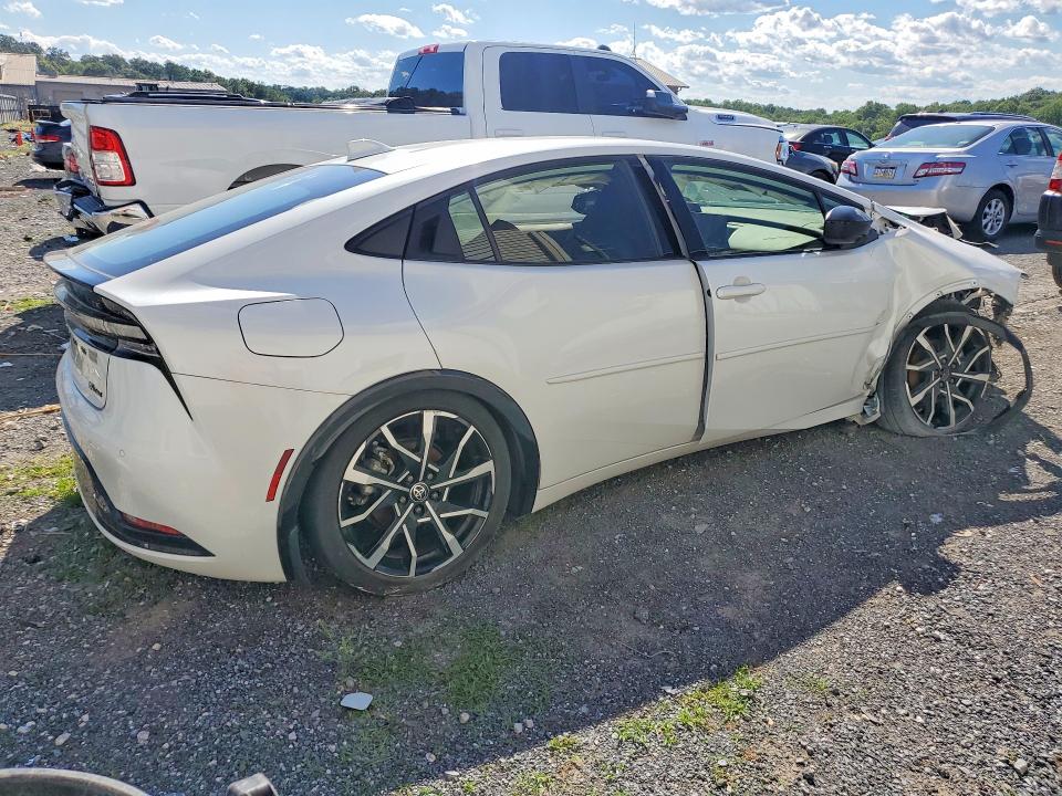 2024 Toyota Prius VIN JTDACACU4R3036639 COPART salvage auction — FRONT END, Pa - Certificate Of Salvage, sold $175 on 2026-07-30 (photo 3)