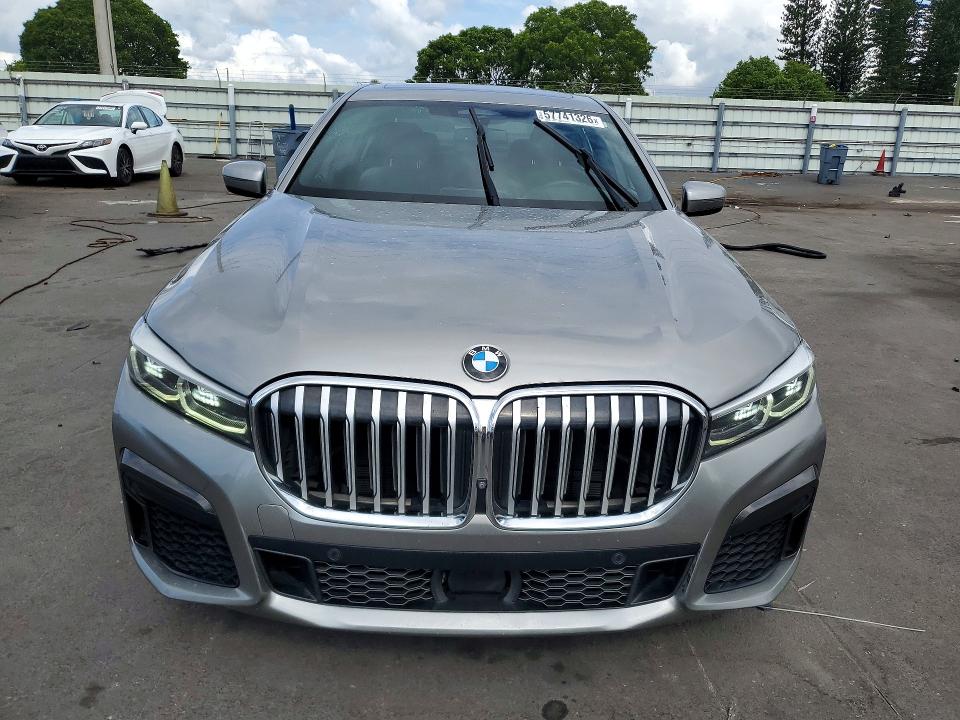 2021 BMW 7er VIN WBA7U2C0XMCF49980 COPART salvage auction — REAR END, Fl - Cert Of Title Slvg Rebuildable, sold $11,000 on 2026-07-13 (photo 5)
